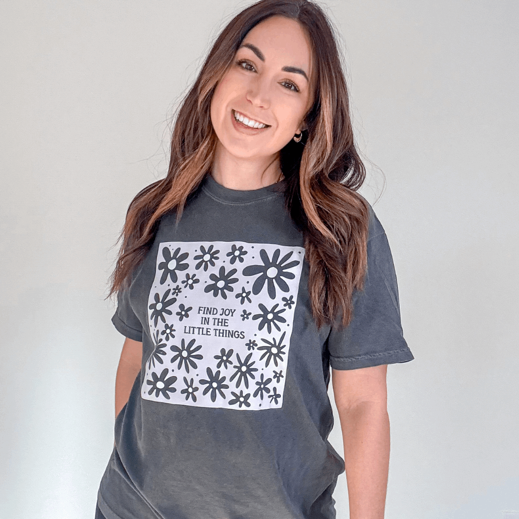 Find Joy In The Little Things Tee